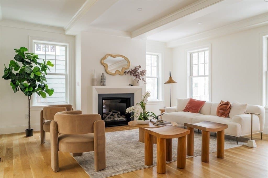 57 Museum St, Cambridge