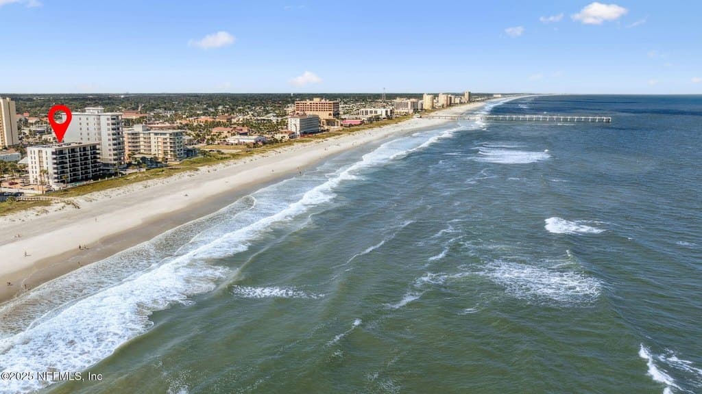 275 1st St S Apt 201, Jacksonville Beach