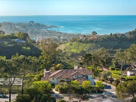 8080 La Jolla Scenic Dr N