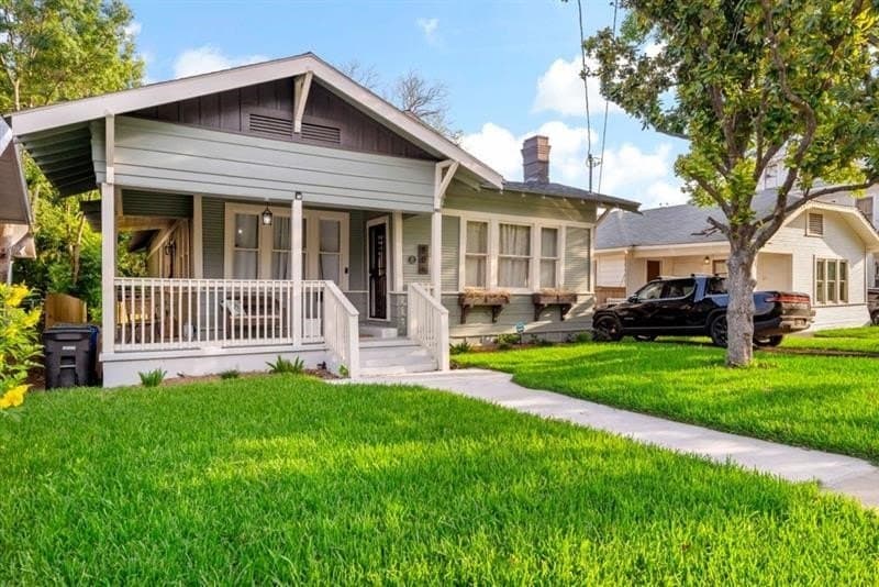 506 E Evergreen St, San Antonio