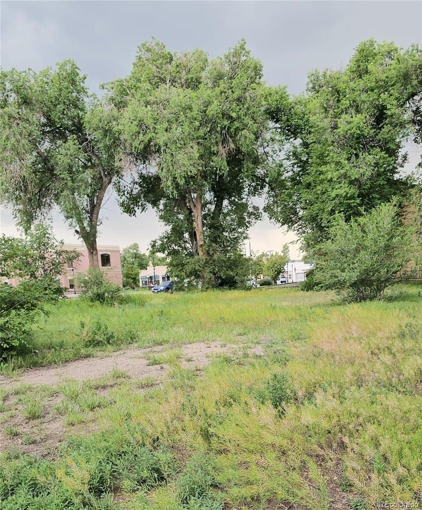 119 E Ohio Ave Lots 11 & 12