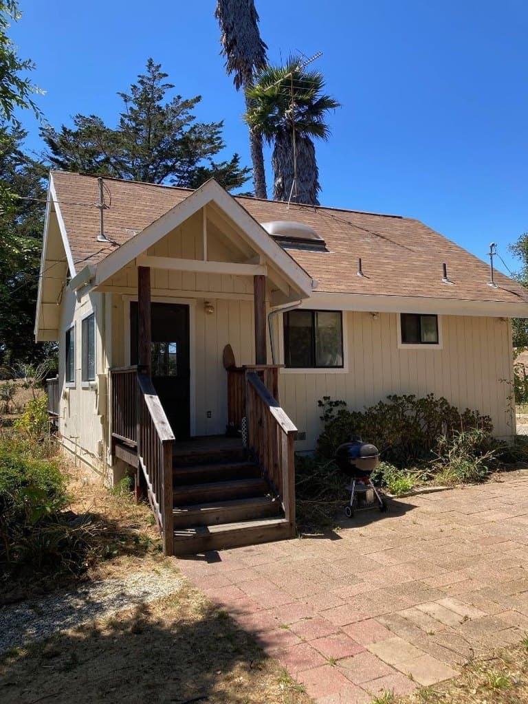 222 Highview Dr, Santa Cruz