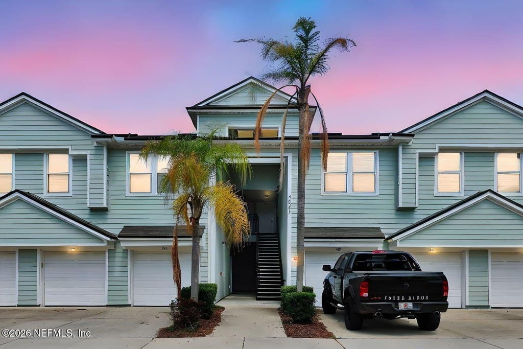 7047 Deer Lodge Cir Unit 102, Jacksonville