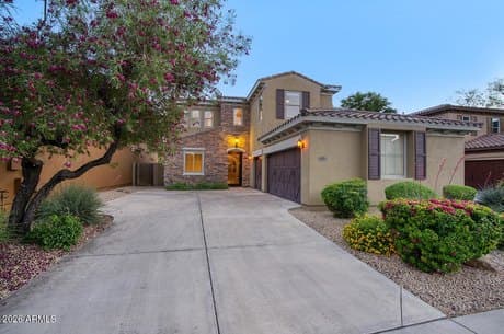 3985 E Hummingbird Ln