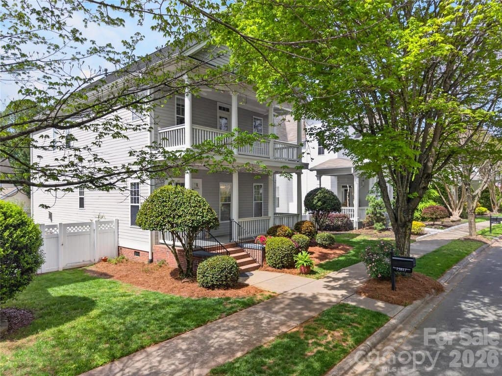 15817 Trenton Place Rd, Huntersville