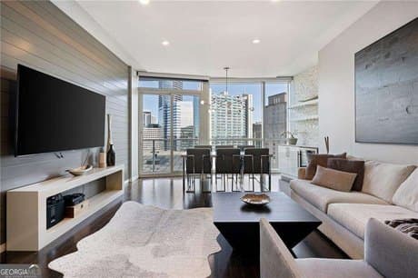 3325 Piedmont Rd NE Unit 1608