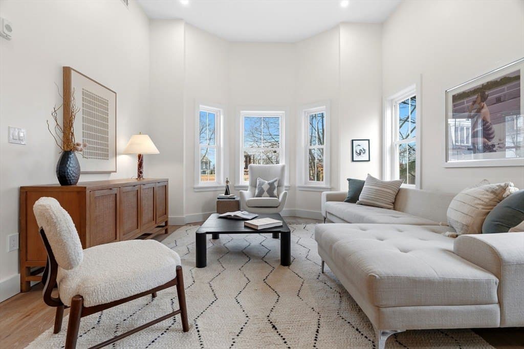 79R Sheridan St Unit 3, Boston