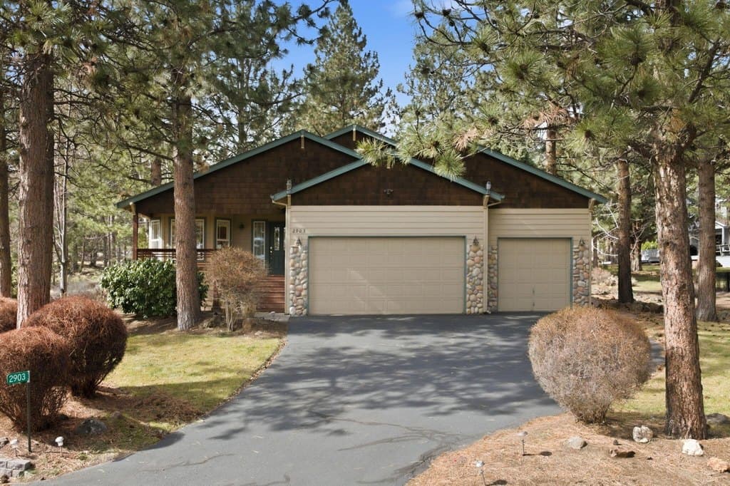 2903 NW Fairway Heights Dr, Bend