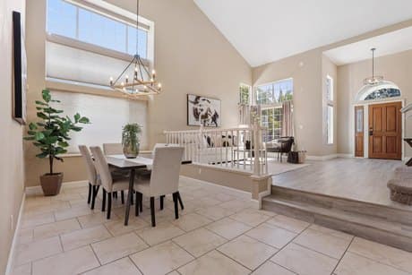 2318 Heron Ct
