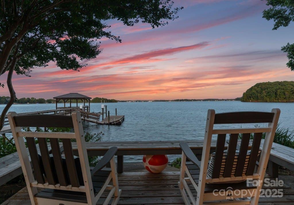 16318 Belle Isle Dr, Cornelius