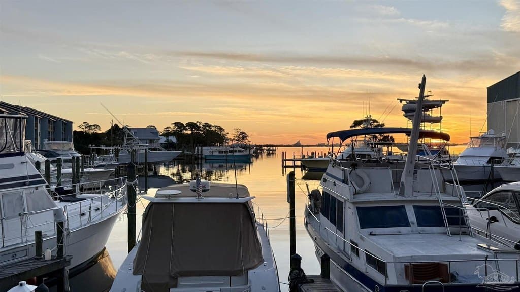 14100 River Rd Unit 134, Pensacola