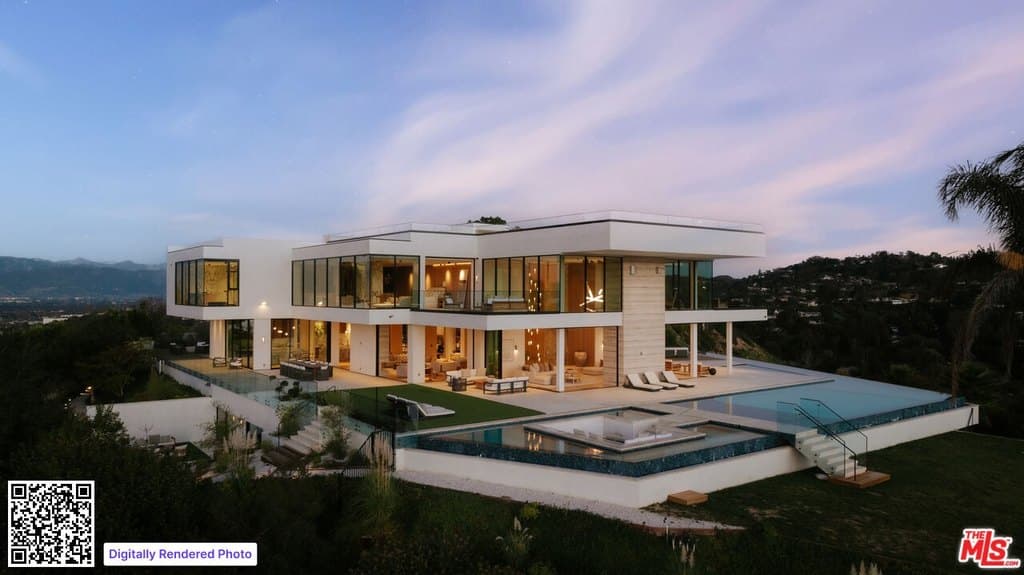 16187 Royal Oak Rd, Encino