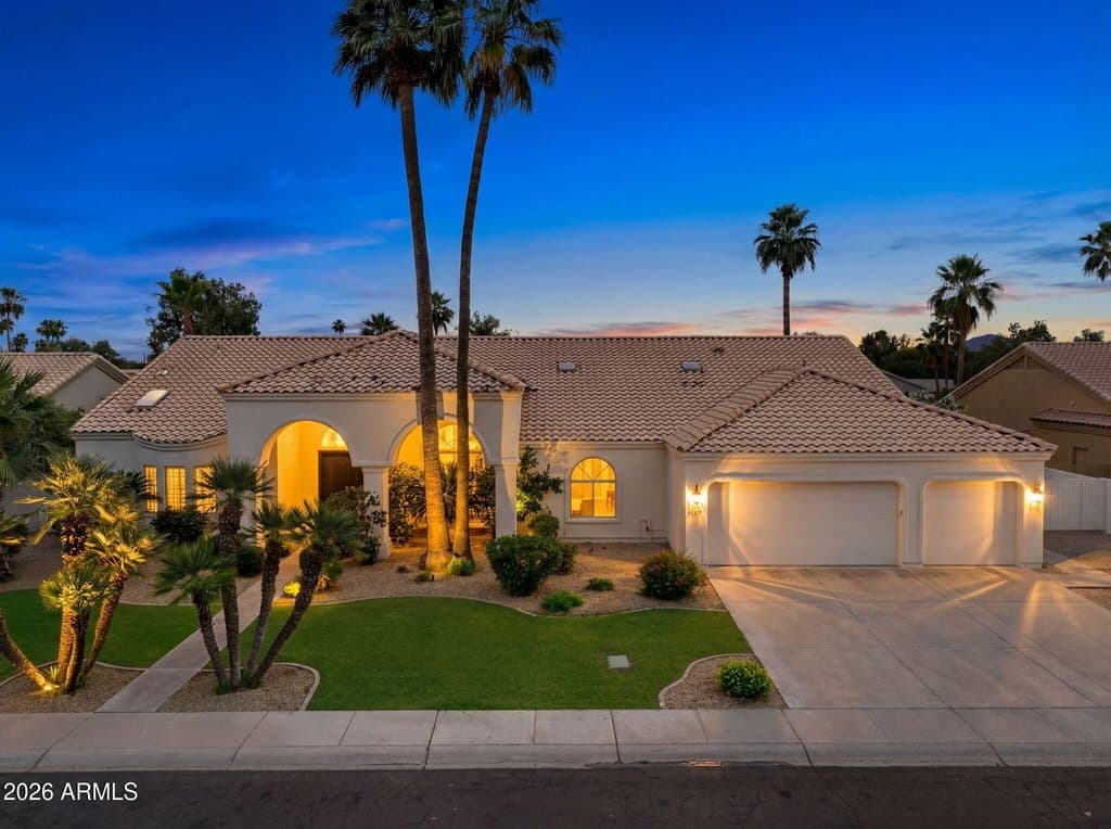 8627 E Corrine Dr, Scottsdale