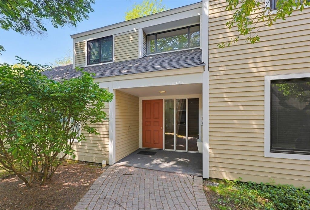 3 Concord Greene Unit 3, Concord
