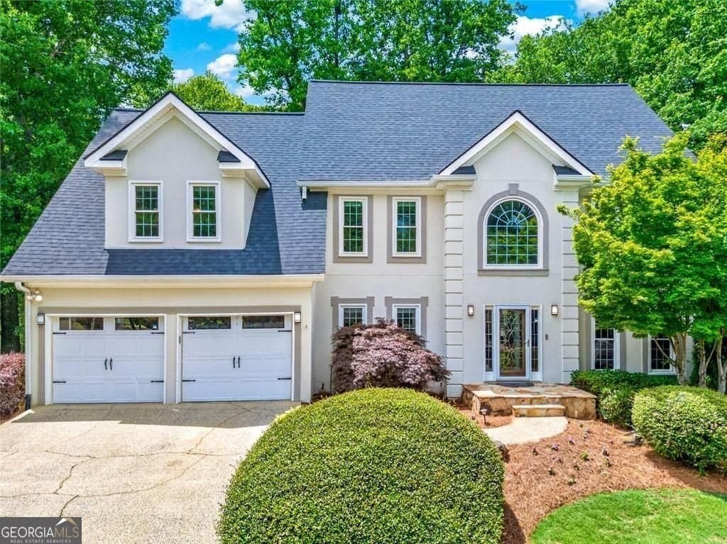 865 Devenish Ln, Roswell