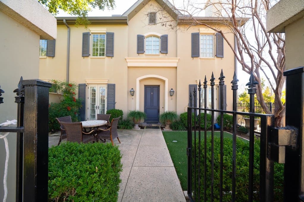 120 Harrigan Ct Unit 120, San Antonio