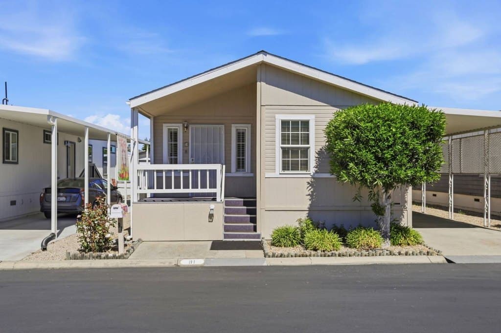 433 Sylvan Ave Spc 91, Mountain View