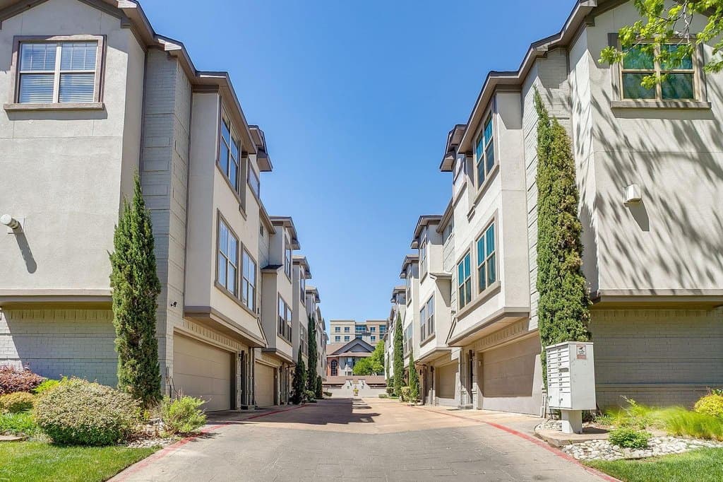 4717 McKinney Ave Apt A, Dallas