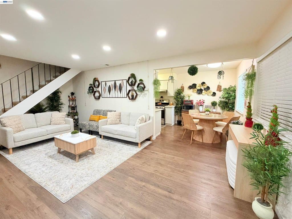 38533 Vancouver Cmn, Fremont