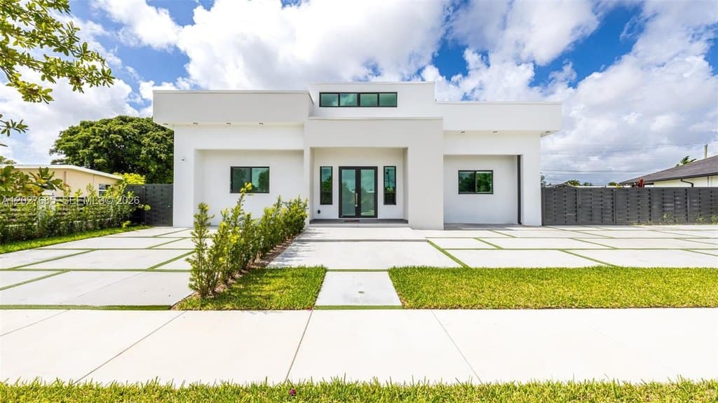 11450 SW 59th Ter, Miami