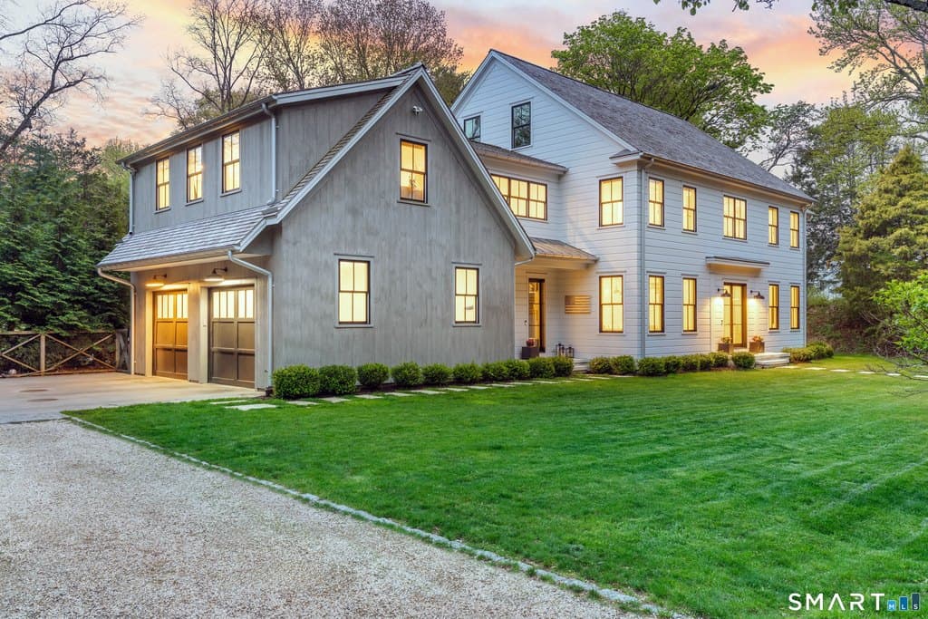 13 Sunswyck Rd, Darien