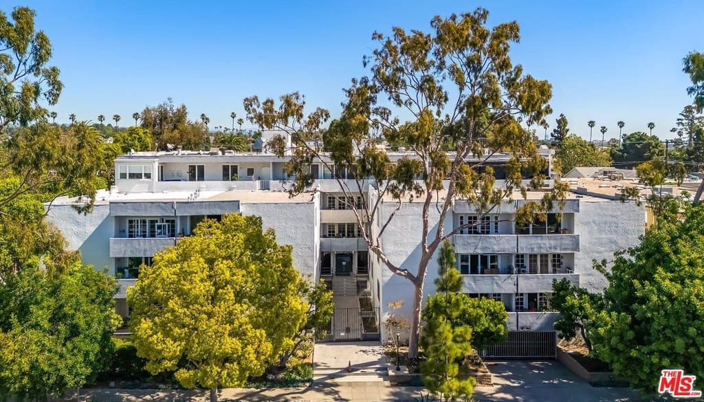 901 10th St Apt 303, Santa Monica