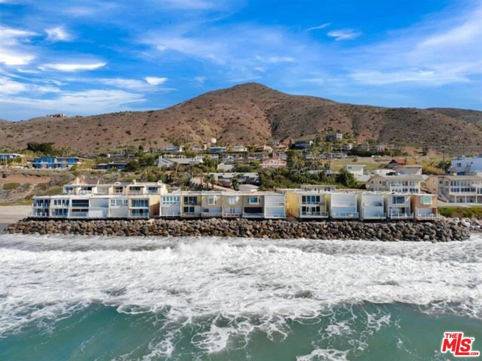 11770 Pacific Coast Hwy Apt D, Malibu