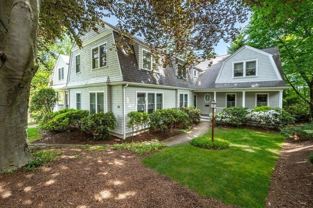 94 Herrick Rd Unit 94, Newton