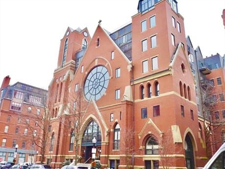 2 Clarendon St Apt 204