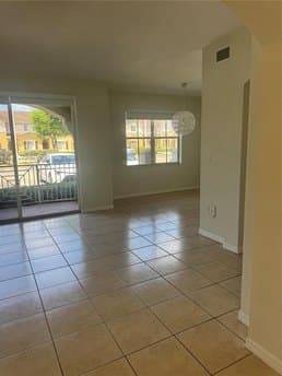 8826 W Flagler St Apt 102
