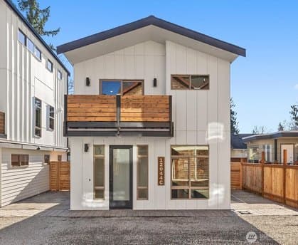 12044 Hiram Pl NE Unit C