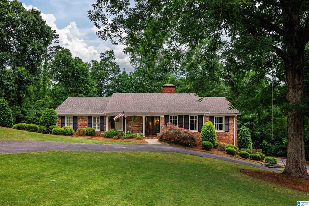 3429 S Brookwood Rd, Mountain Brook