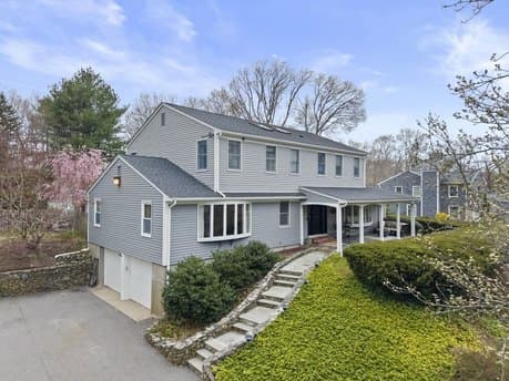 13 Woodvale Ave