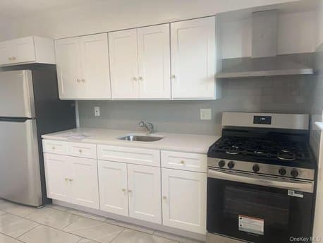 18-11 123rd St Unit 4F