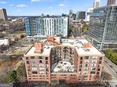 115 W Peachtree Pl NW Unit 413