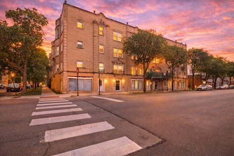 6457 N California Ave Apt 3