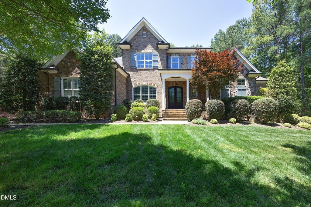 128 Dartmoor Ln