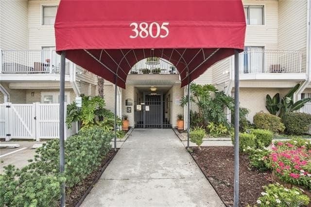 3805 Houma Blvd Unit C201, Metairie