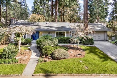 13536 Northshire Rd NW