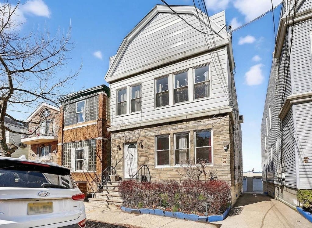 177 Columbia Ave, Jersey City