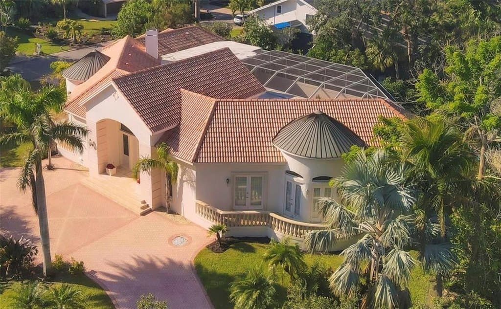 5331 Siesta Cove Dr, Sarasota