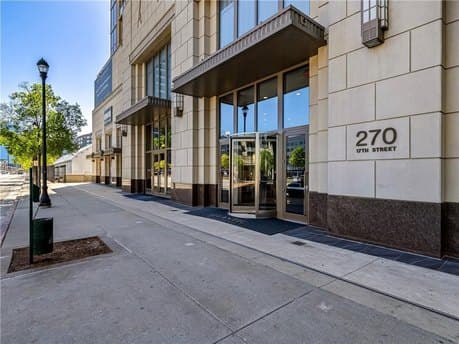 270 17th St NW Unit 2108