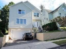 7 Wyanoke St, White Plains