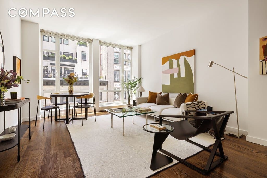 133 W 22nd St Apt 8C, Manhattan