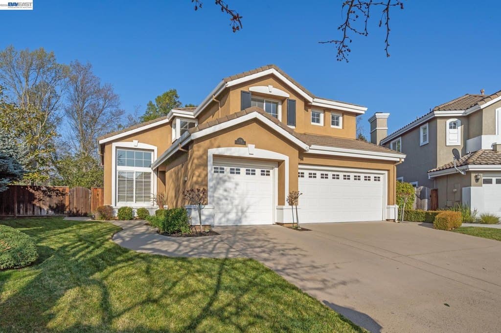 334 Squirrel Ridge Way, Danville