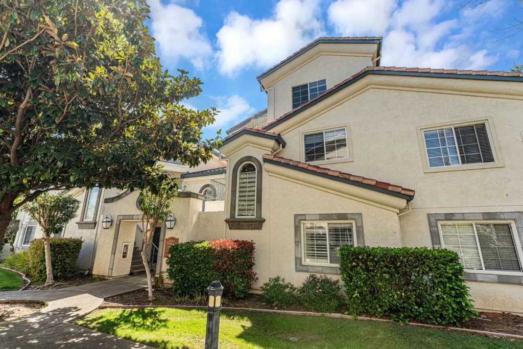 1029 Avila Terraza, Fremont