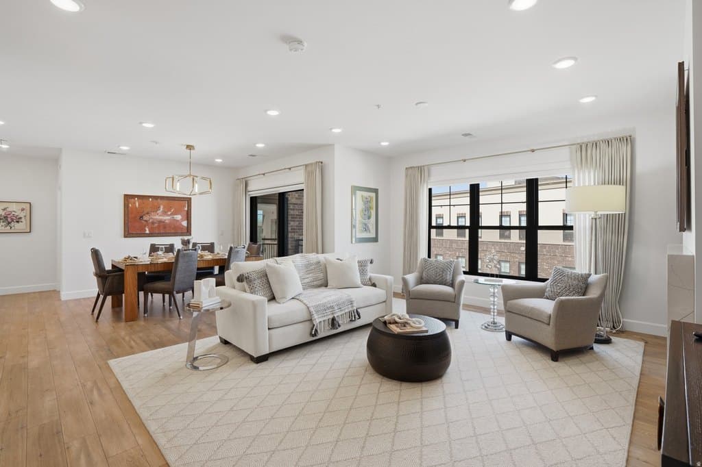 2240 E Laney Ave Apt 307, Salt Lake City