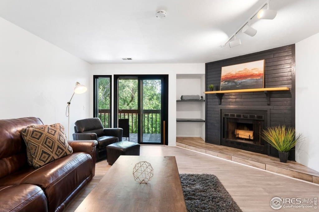 2805 Sundown Ln Apt 212, Boulder