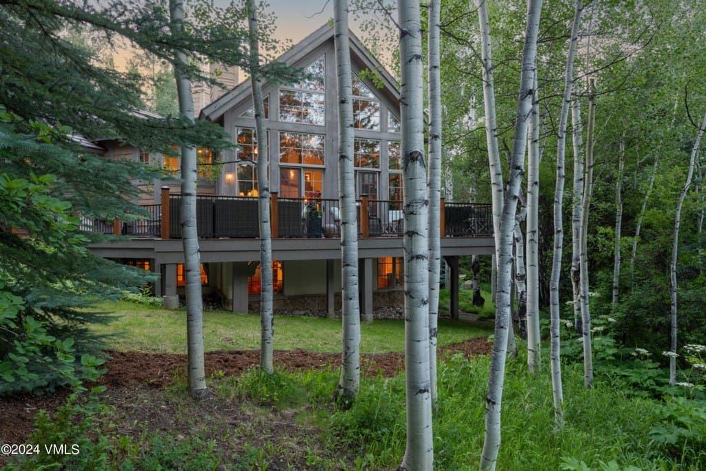 749 Holden Rd, Beaver Creek