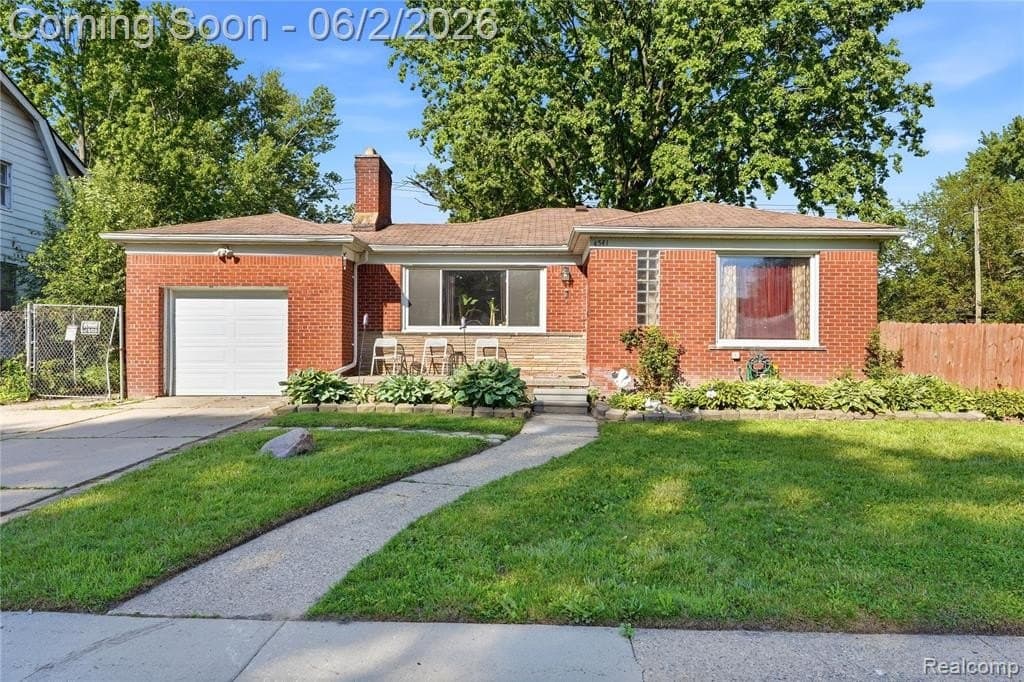 4541 Woodhall St, Detroit